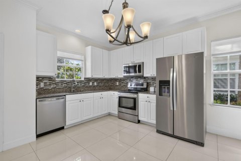 Adosado en venta en Riviera Beach, Florida, 4 dormitorios, 172.43 m2 № 2432524 - foto 8