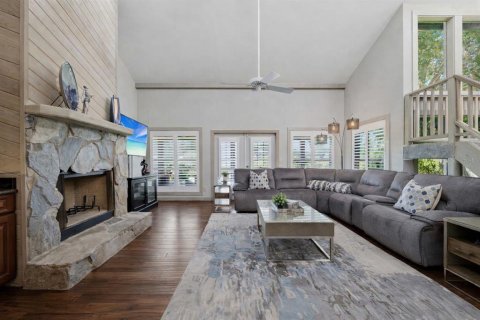 Casa en venta en Lutz, Florida, 5 dormitorios, 361.3 m2 № 2238915 - foto 28