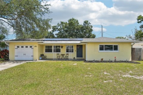 Casa en venta en Clearwater, Florida, 3 dormitorios, 133.78 m2 № 1744097 - foto 2
