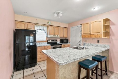 House in Orlando, Florida 2 bedrooms, 138.8 sq.m. № 2398668 - photo 11