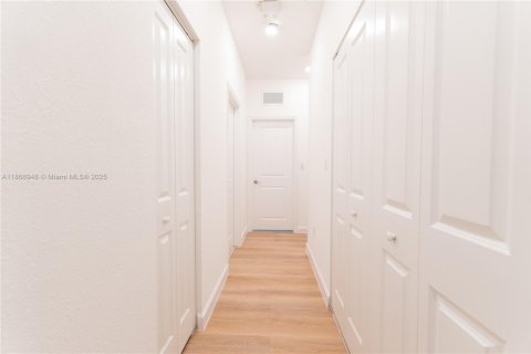 Villa ou maison à vendre à Homestead, Floride: 3 chambres, 164.62 m2 № 1898294 - photo 26