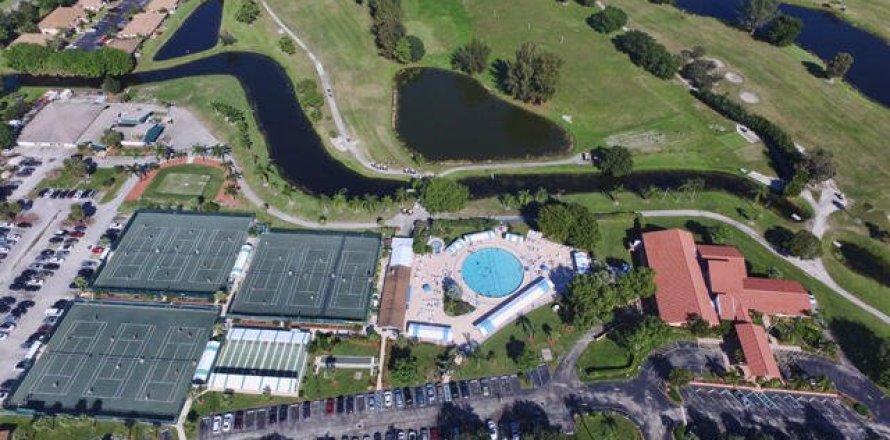 Condominio en Delray Beach, Florida, 2 dormitorios  № 1080624