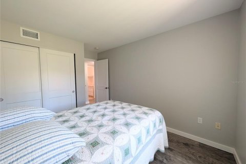 Condominio en venta en Bradenton, Florida, 2 dormitorios, 69.12 m2 № 2151951 - foto 20
