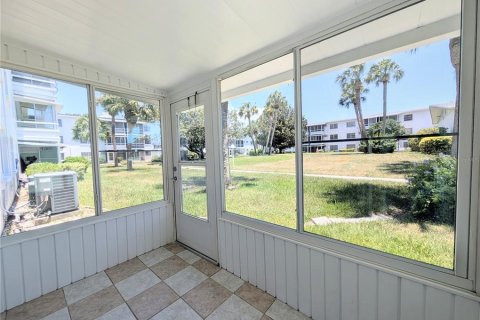 Condominio en venta en Bradenton, Florida, 2 dormitorios, 69.12 m2 № 2151951 - foto 28