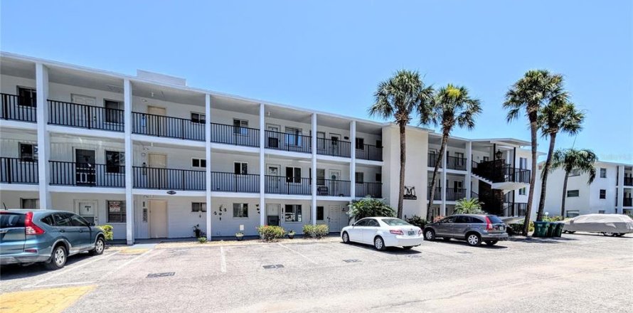 Condominio en Bradenton, Florida, 2 dormitorios № 2151951