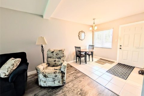 Condominio en venta en Bradenton, Florida, 2 dormitorios, 69.12 m2 № 2151951 - foto 11