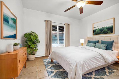 Propiedad comercial en venta en Miami Beach, Florida, 281.68 m2 № 1938857 - foto 22