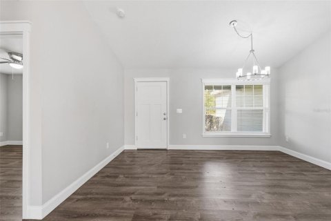 House in Spring Hill, Florida 4 bedrooms, 195.09 sq.m. № 2207812 - photo 12
