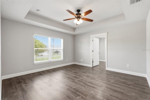 House in Spring Hill, Florida 4 bedrooms, 195.09 sq.m. № 2207812 - photo 22