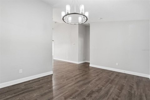 House in Spring Hill, Florida 4 bedrooms, 195.09 sq.m. № 2207812 - photo 15