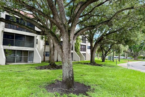 Condominio en venta en Weston, Florida, 1 dormitorio, 75.44 m2 № 1832518 - foto 5