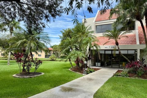 Condominio en venta en Weston, Florida, 1 dormitorio, 75.44 m2 № 1832518 - foto 1
