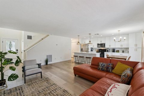 Casa en venta en Winter Garden, Florida, 3 dormitorios, 124.95 m2 № 2381062 - foto 5