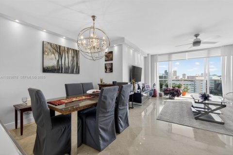 Купить кондоминиум в Авентура, Флорида 3 спальни, 173.36м2, № 1990279 - фото 11