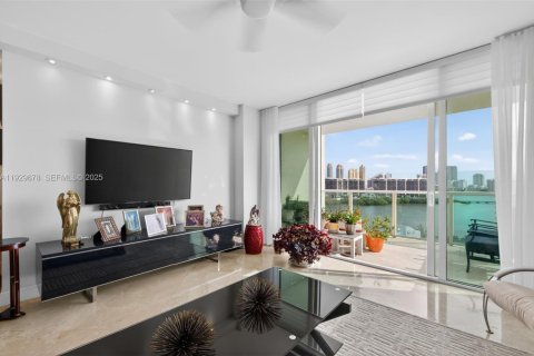 Купить кондоминиум в Авентура, Флорида 3 спальни, 173.36м2, № 1990279 - фото 14