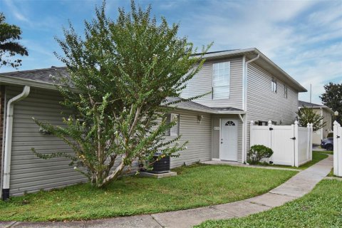 Condominio en alquiler en Orlando, Florida, 2 dormitorios, 84.45 m2 № 1901549 - foto 8