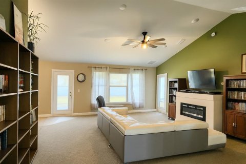 House in Ocala, Florida 4 bedrooms, 201.51 sq.m. № 1918206 - photo 6