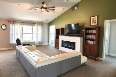 House in Ocala, Florida 4 bedrooms, 201.51 sq.m. № 1918206 - photo 5