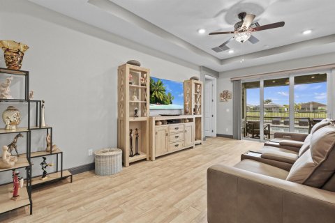 Casa en venta en Port St. Lucie, Florida, 2 dormitorios, 160.81 m2 № 2077883 - foto 4