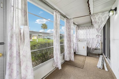 Condo in Sun City Center, Florida, 2 bedrooms № 2385777 - photo 26