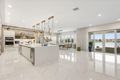 Villa ou maison à Winter Garden, Floride 4 chambres № 2407348