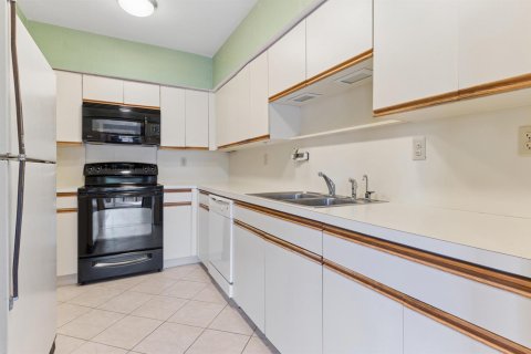 Condo in Delray Beach, Florida, 3 bedrooms  № 2176196 - photo 7