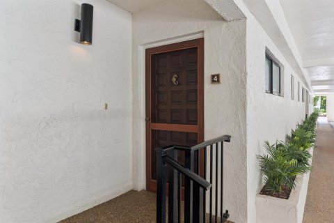 Condo in Delray Beach, Florida, 3 bedrooms  № 2176196 - photo 2