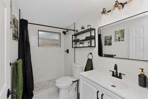 Villa ou maison à louer à Port Richey, Floride: 3 chambres, 119.29 m2 № 2389444 - photo 16