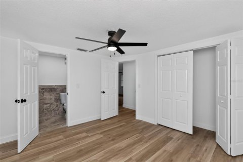 Villa ou maison à louer à Port Richey, Floride: 3 chambres, 119.29 m2 № 2389444 - photo 18