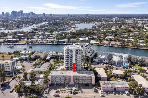 Condominio en venta en Fort Lauderdale, Florida, 1 dormitorio, 62.24 m2 № 2154029 - foto 16