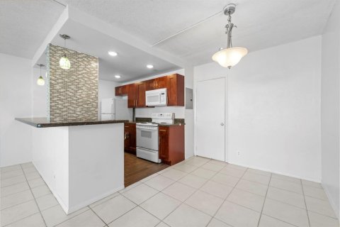 Condominio en venta en Fort Lauderdale, Florida, 1 dormitorio, 62.24 m2 № 2154029 - foto 8