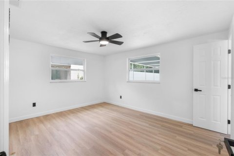 Villa ou maison à vendre à Longwood, Floride: 3 chambres, 162.11 m2 № 1835584 - photo 12