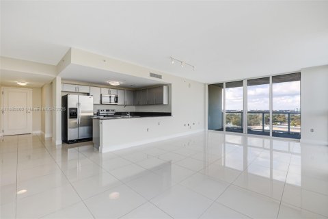 Condominio en venta en Miami, Florida, 3 dormitorios, 146.6 m2 № 1875693 - foto 4