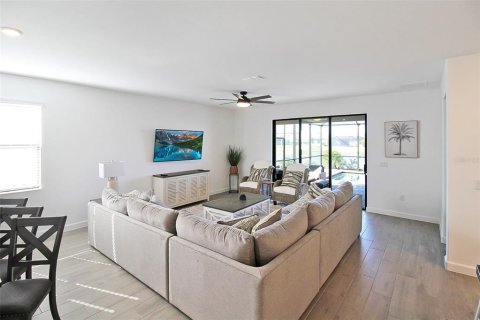 House in Bradenton, Florida 4 bedrooms, 188.78 sq.m. № 931179 - photo 26