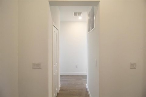 House in Bradenton, Florida 4 bedrooms, 188.78 sq.m. № 931179 - photo 14