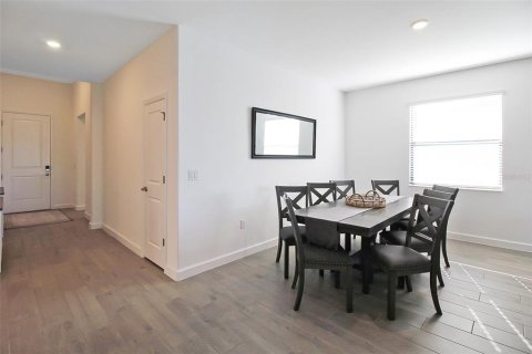 House in Bradenton, Florida 4 bedrooms, 188.78 sq.m. № 931179 - photo 25