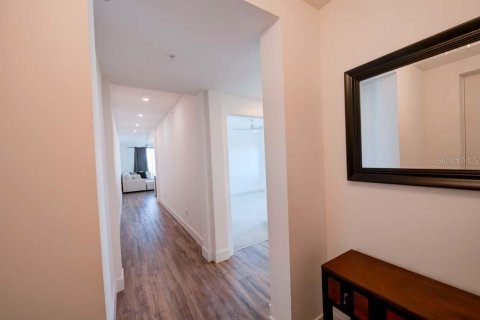 Copropriété à vendre à Sarasota, Floride: 2 chambres, 126.25 m2 № 1732205 - photo 4