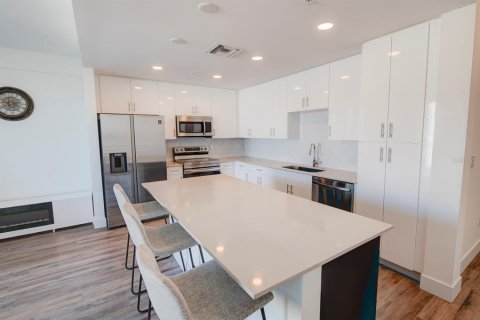 Copropriété à vendre à Sarasota, Floride: 2 chambres, 126.25 m2 № 1732205 - photo 8