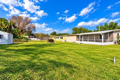 Villa ou maison à louer à New Smyrna Beach, Floride: 2 chambres, 111.85 m2 № 2387518 - photo 5