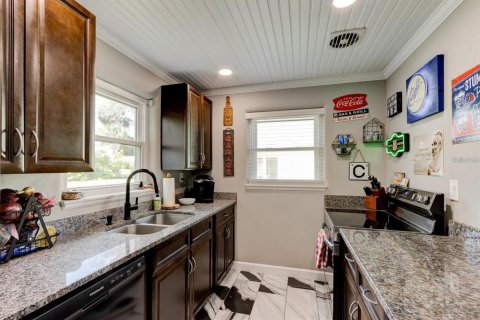 Villa ou maison à louer à New Smyrna Beach, Floride: 2 chambres, 111.85 m2 № 2387518 - photo 7