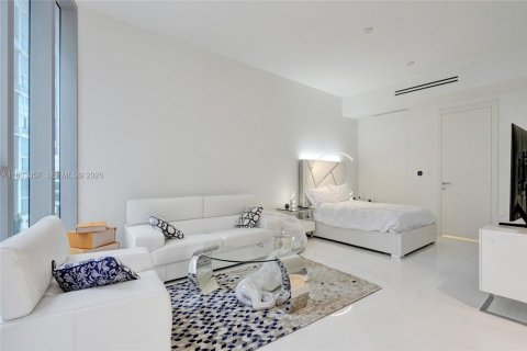 Copropriété à louer à Miami, Floride: 64.85 m2 № 2269510 - photo 2