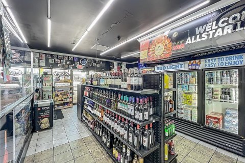 Propiedad comercial en venta en Orlando, Florida, 124.86 m2 № 2195548 - foto 14
