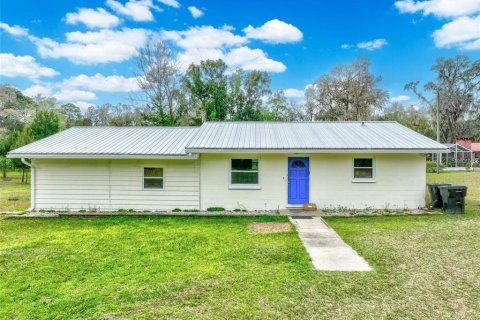 Villa ou maison à Bronson, Floride 3 chambres, 148.18 m2 № 2284763