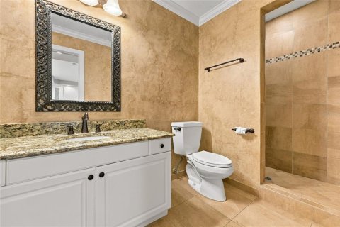 House in Gainesville, Florida 4 bedrooms, 493.5 sq.m. № 2406721 - photo 23