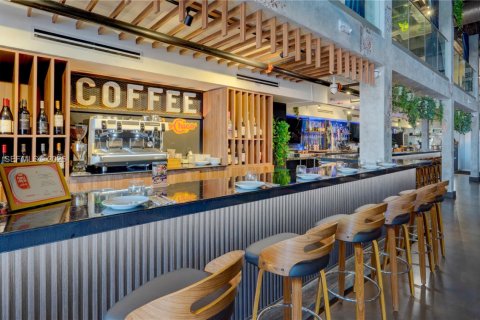 Купить коммерческую недвижимость в Майами, Флорида № 2058406 - фото 5