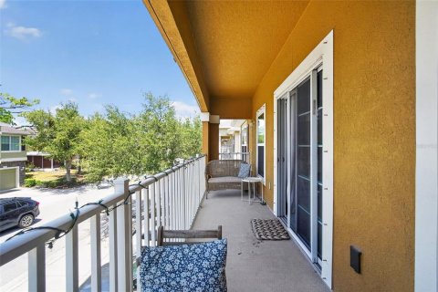 Touwnhouse à louer à Tampa, Floride: 2 chambres, 117.43 m2 № 2148459 - photo 6