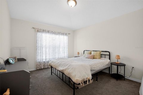 Touwnhouse à louer à Tampa, Floride: 2 chambres, 117.43 m2 № 2148459 - photo 18