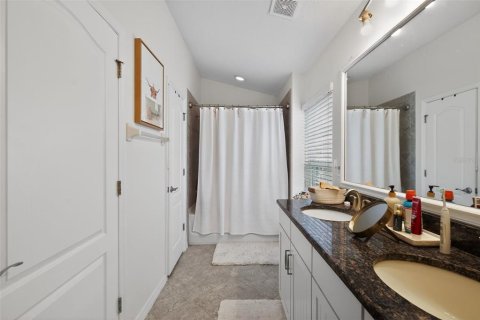 Touwnhouse à louer à Tampa, Floride: 2 chambres, 117.43 m2 № 2148459 - photo 27