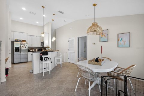 Touwnhouse à louer à Tampa, Floride: 2 chambres, 117.43 m2 № 2148459 - photo 16