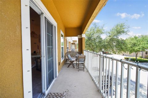 Touwnhouse à louer à Tampa, Floride: 2 chambres, 117.43 m2 № 2148459 - photo 5